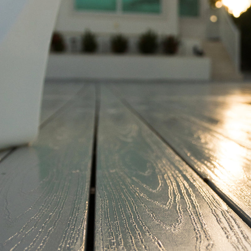 Owens Corning Weardeck- Heat Resistant: Barefoot Grey Composite Decking: 5/4" x 6"